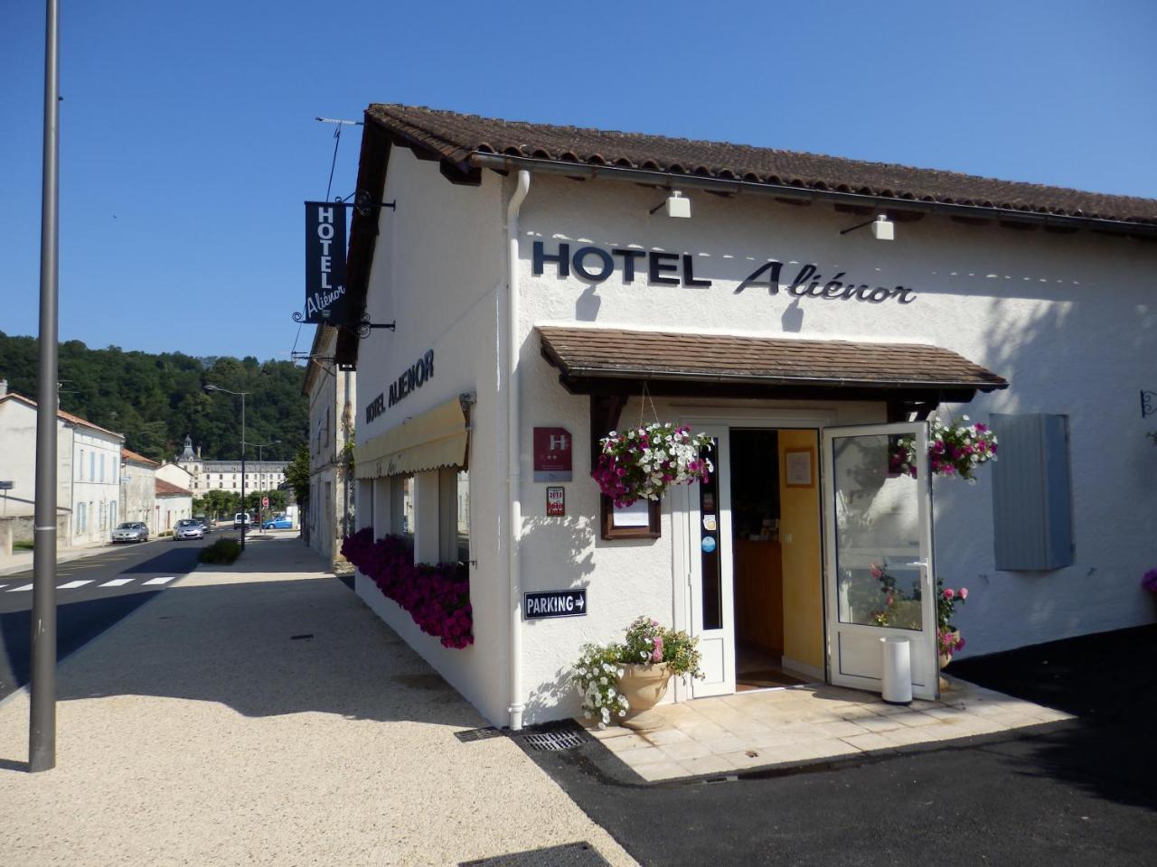 Hotel Alienor Brantôme Exteriér fotografie